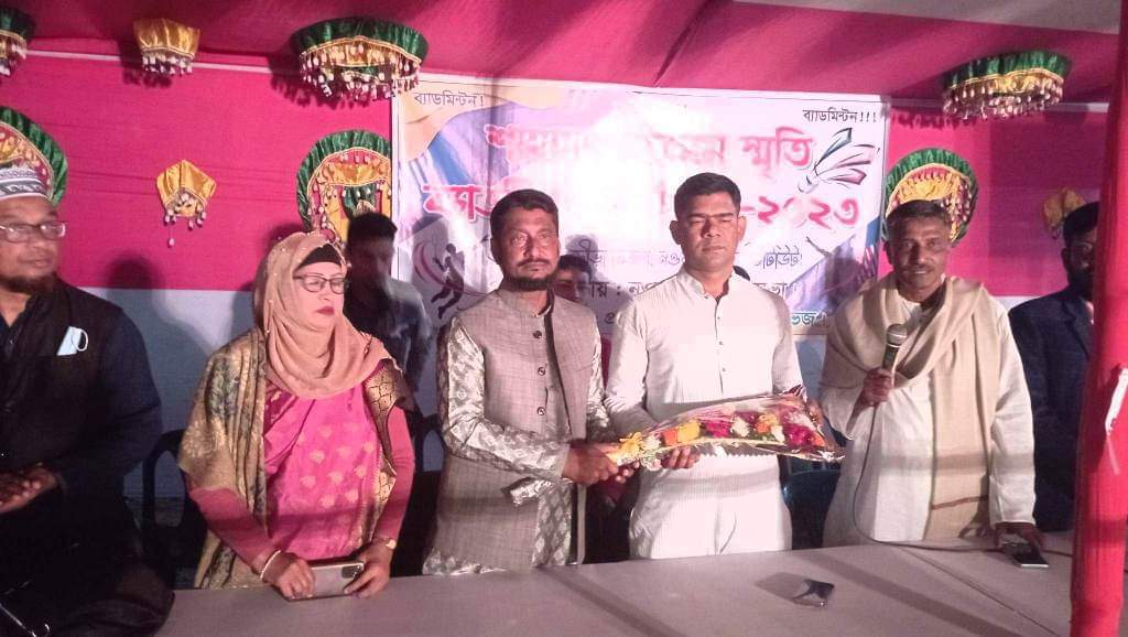 নওয়াপাড়ায় শাহাদৎ হোসেন স্মৃতি ব্যাডমিন্টন টুর্নামেন্টের শুভ উদ্ভোধন
