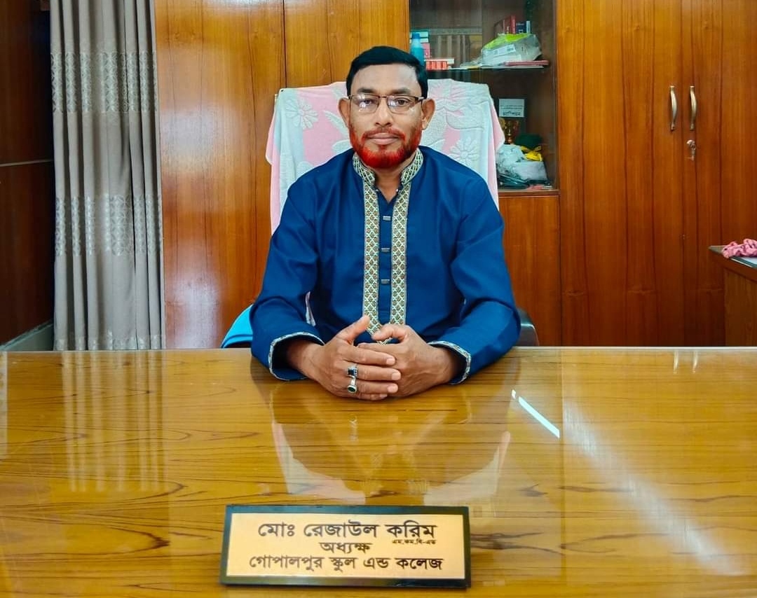 অধ্যক্ষ রেজাউল করিম তার দূর্নীতি ঢাকতে সাংবাদিক সম্মেলনের নামে মিথ্যাচার করছেন